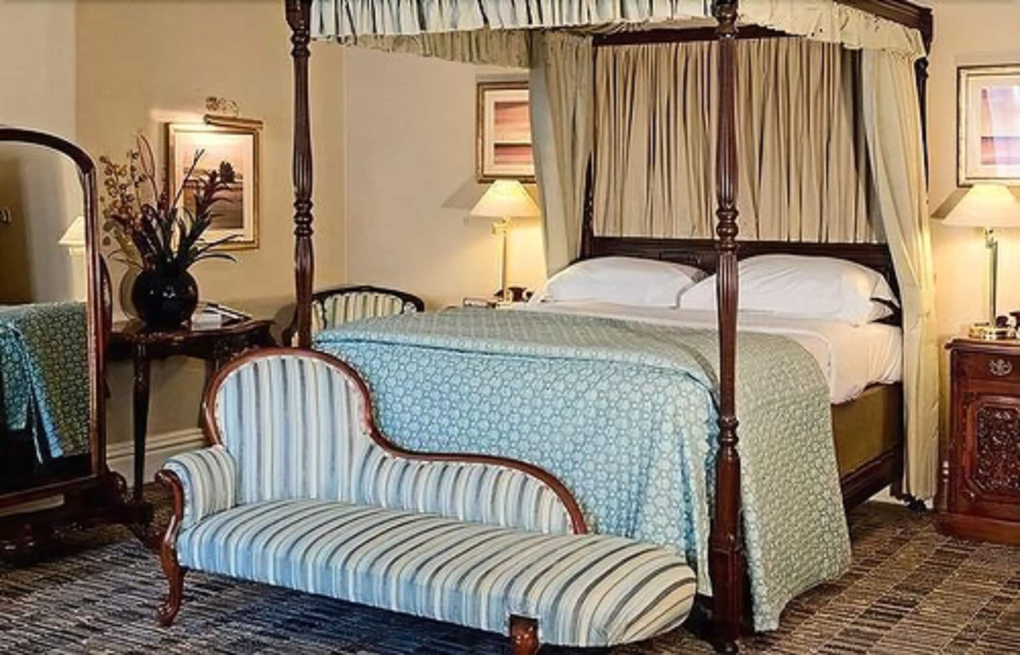 Old Swan Hotel Χαρογκέιτ Εξωτερικό φωτογραφία