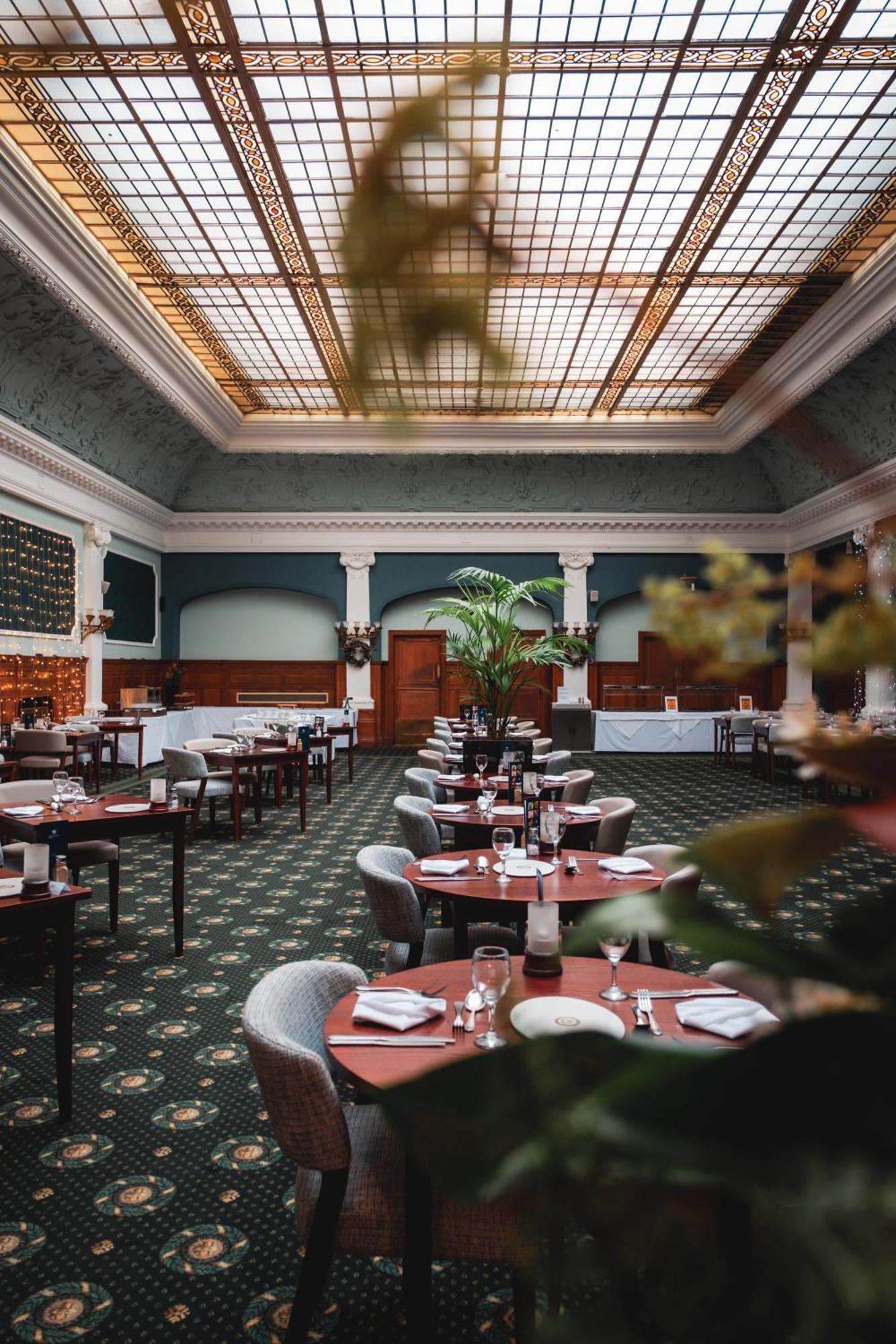 Old Swan Hotel Χαρογκέιτ Εξωτερικό φωτογραφία